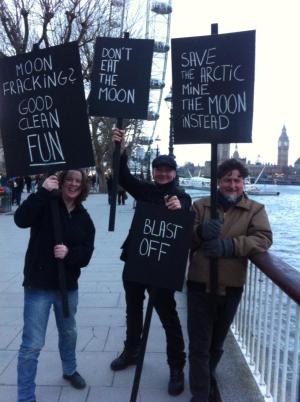 Lunar protest, We Colonised the Moon in Republic of the Moon